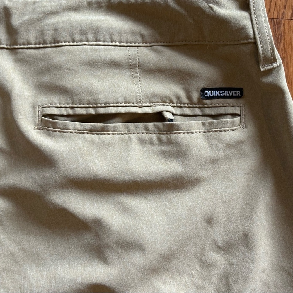 Quicksilver Mens 34 Amphibian Hybrid Shorts Khaki 4 Way Stretch Chino Dry Flight - Picture 6 of 8